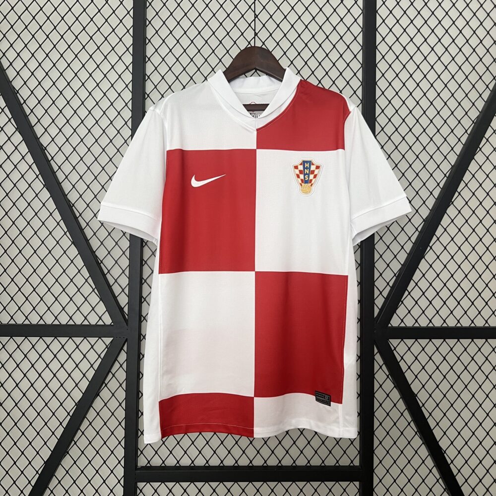 camiseta-croacia-24-25-local-frontal
