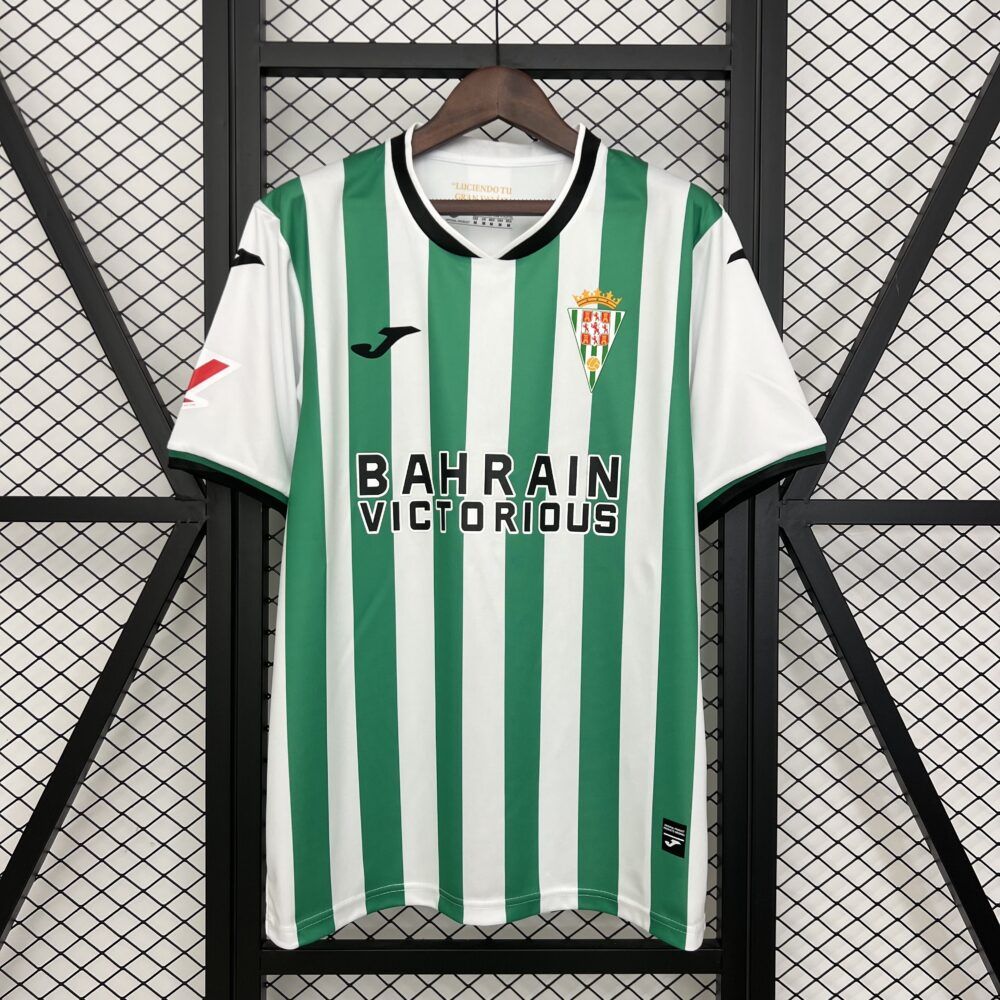 Nueva camiseta Córdoba CF 25-26 local clásica blanquiverde