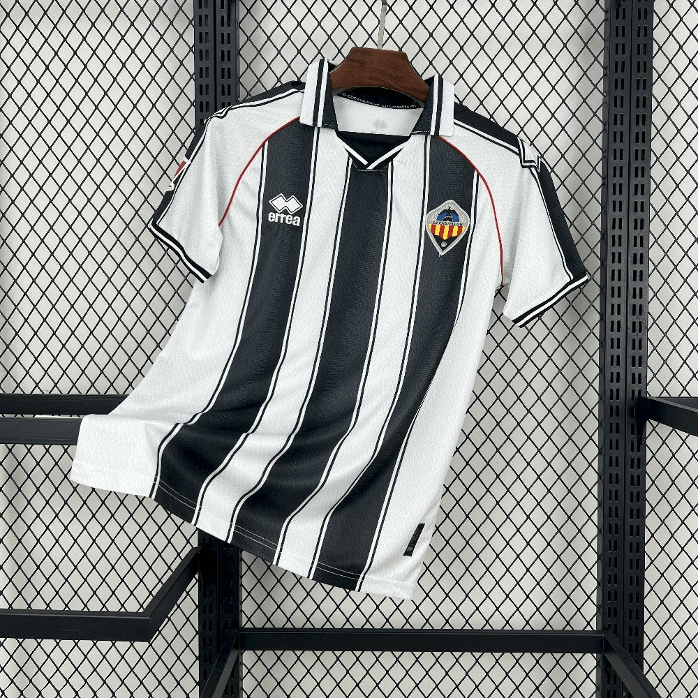 Nueva camiseta Castellón 25-26 local