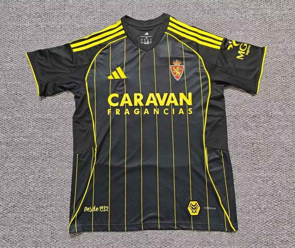 Nueva camiseta Zaragoza 25-26 visitante negra lineas amarillas