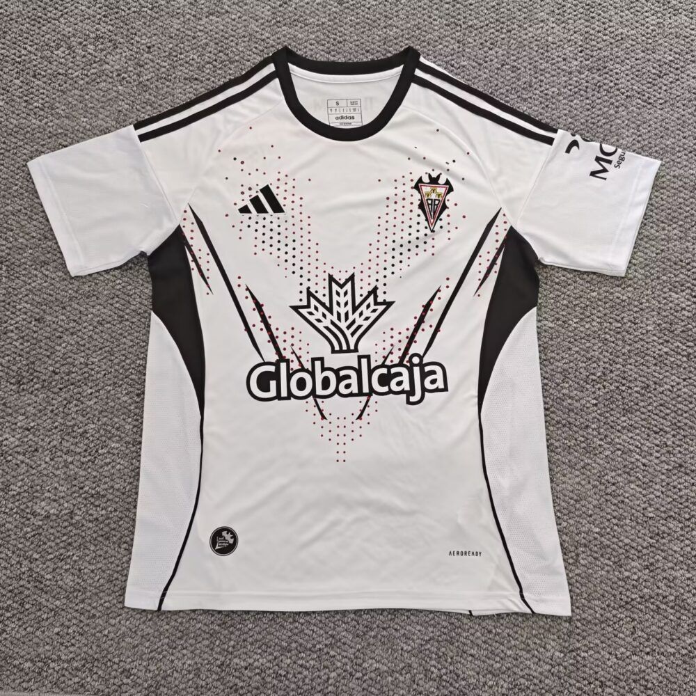 Nueva camiseta Albacete 25-26 local blanca