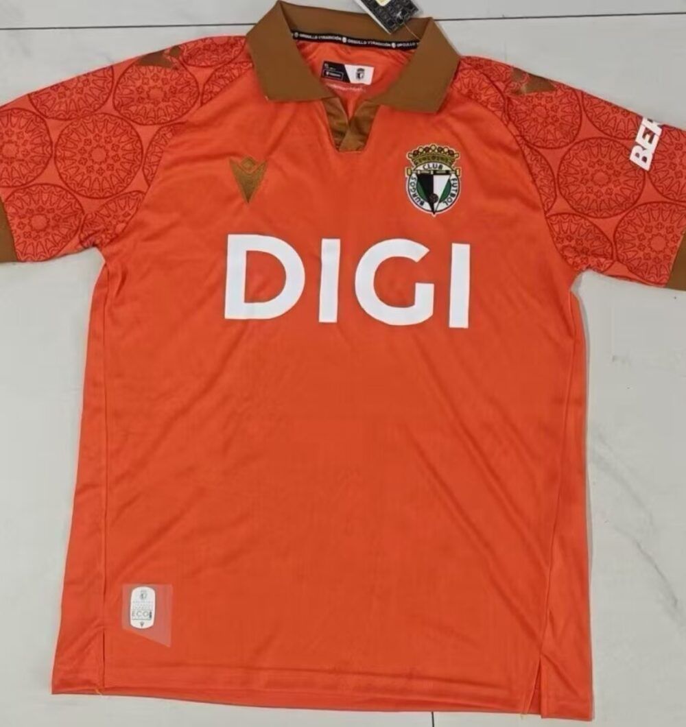 Nueva camiseta Burgos CF 25-26 tercera roja