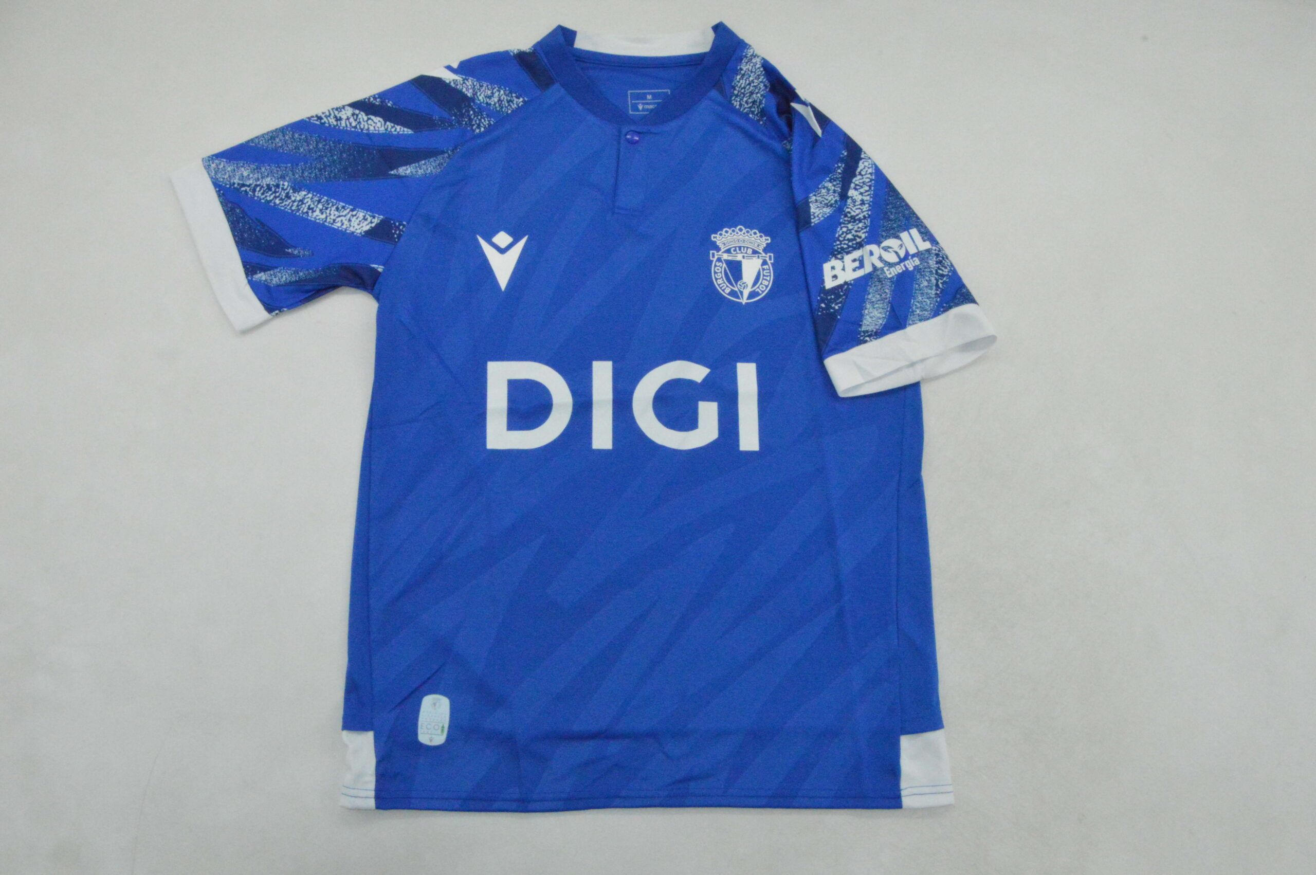 Nueva camiseta Burgos CF 25-26 cuarta equipación azul
