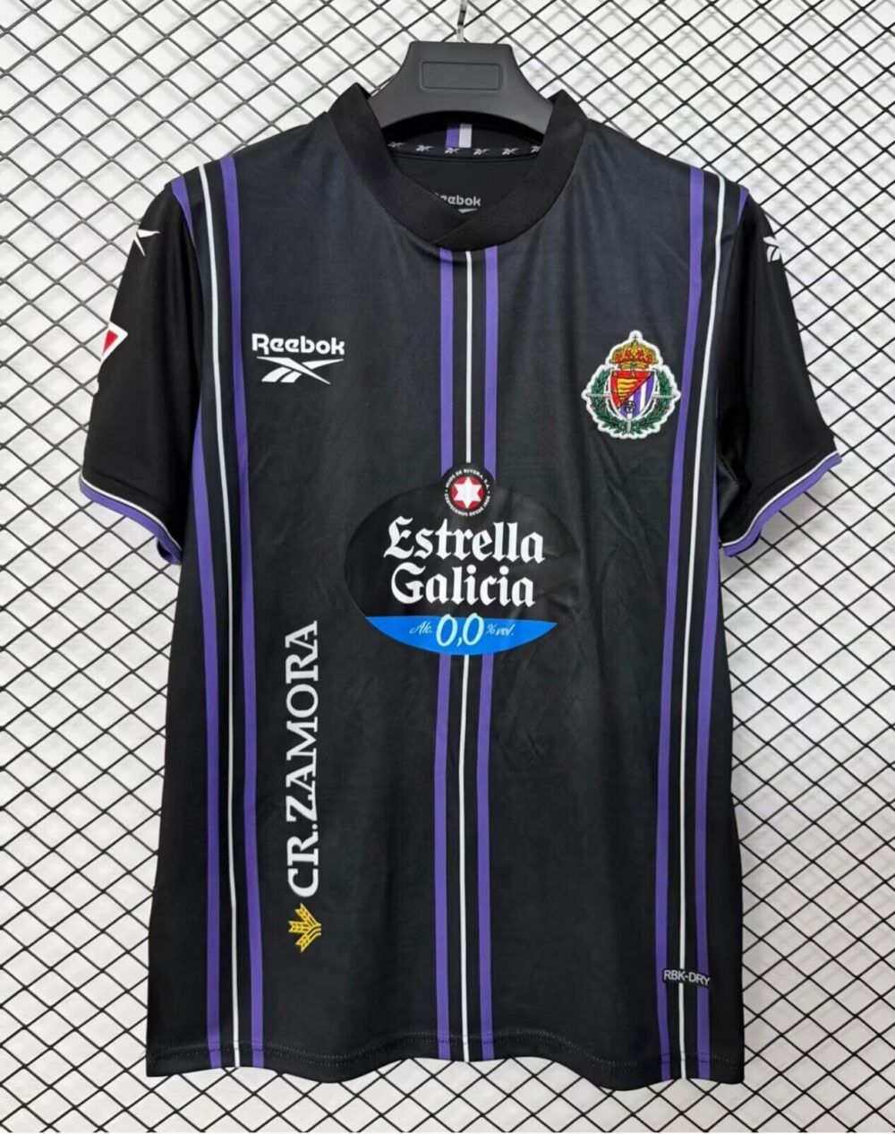 Nueva camiseta Real Valladolid 26-27 visitante negra
